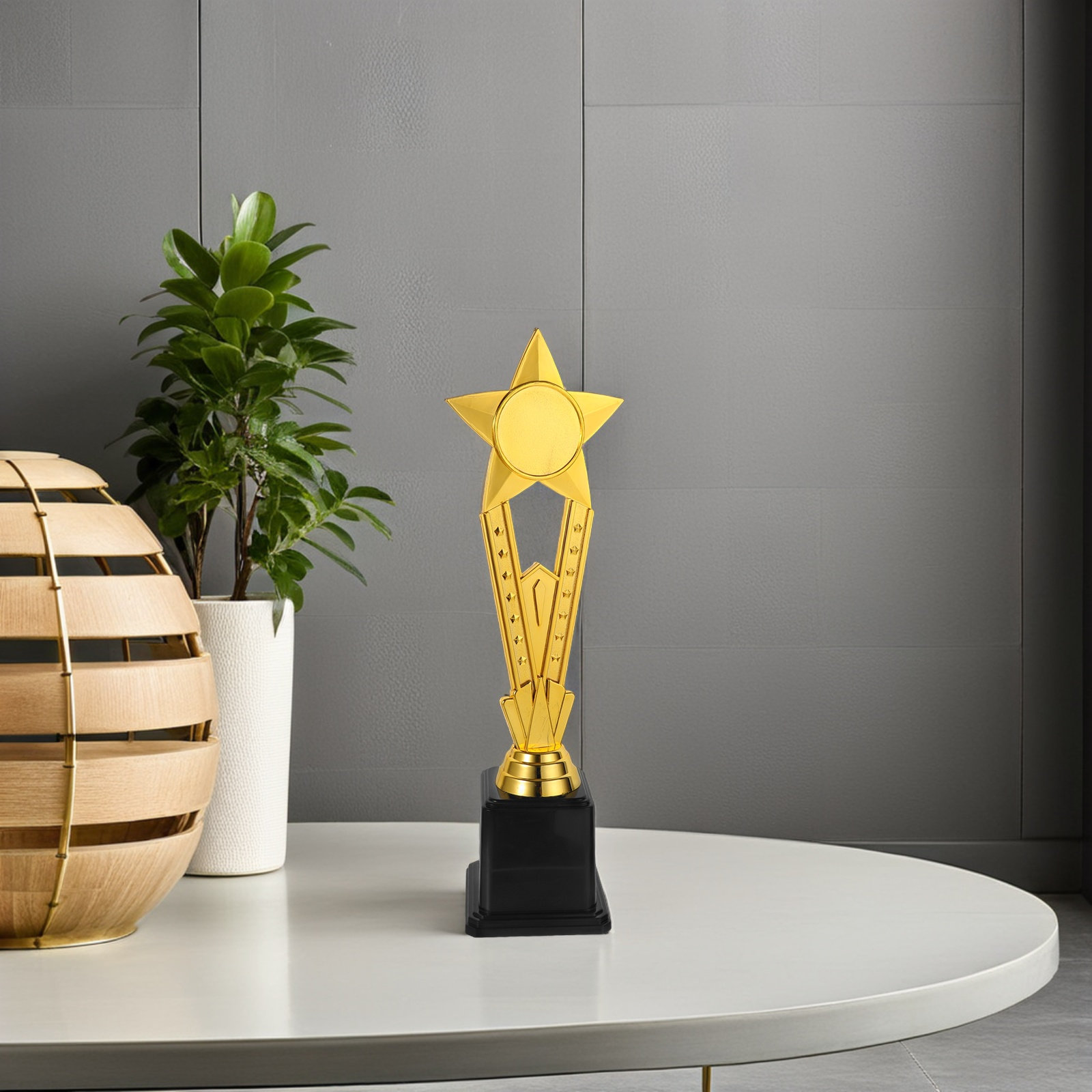 Plastik-Goldstern-Trophäe Klei – Team Sports Bewertung und Preis